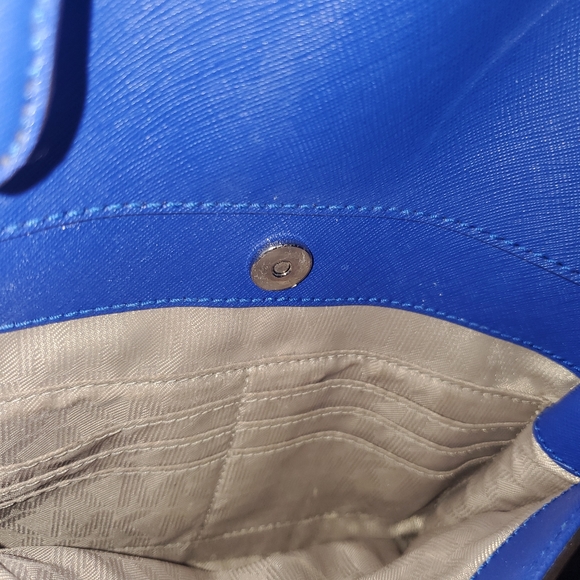 Purse - Picture 3 of 3